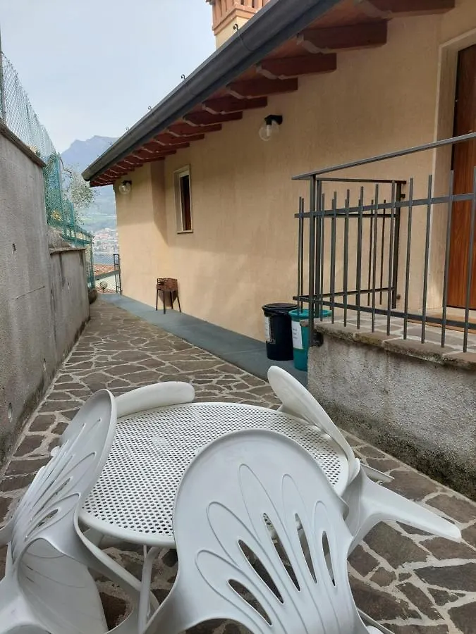 Apartment Holiday On The Island Monte Isola Italy