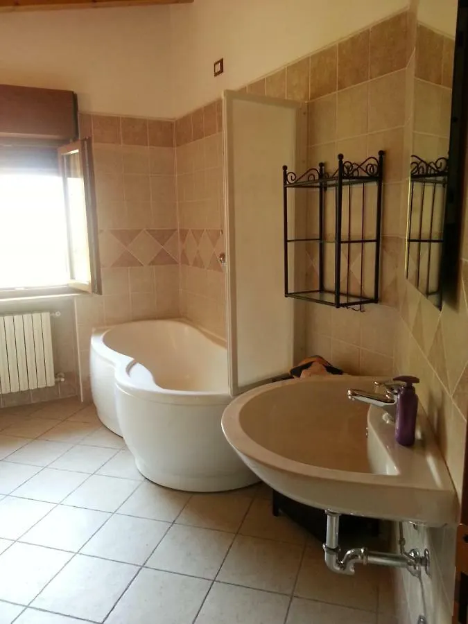 Holiday On The Island Monte Isola Apartment